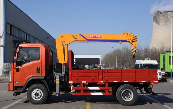 點(diǎn)擊查看詳細(xì)信息<br>標(biāo)題：4噸大運(yùn)隨車吊 閱讀次數(shù)：1728