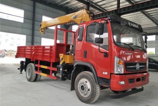 點(diǎn)擊查看詳細(xì)信息<br>標(biāo)題：5噸大運(yùn)隨車吊 閱讀次數(shù)：1904